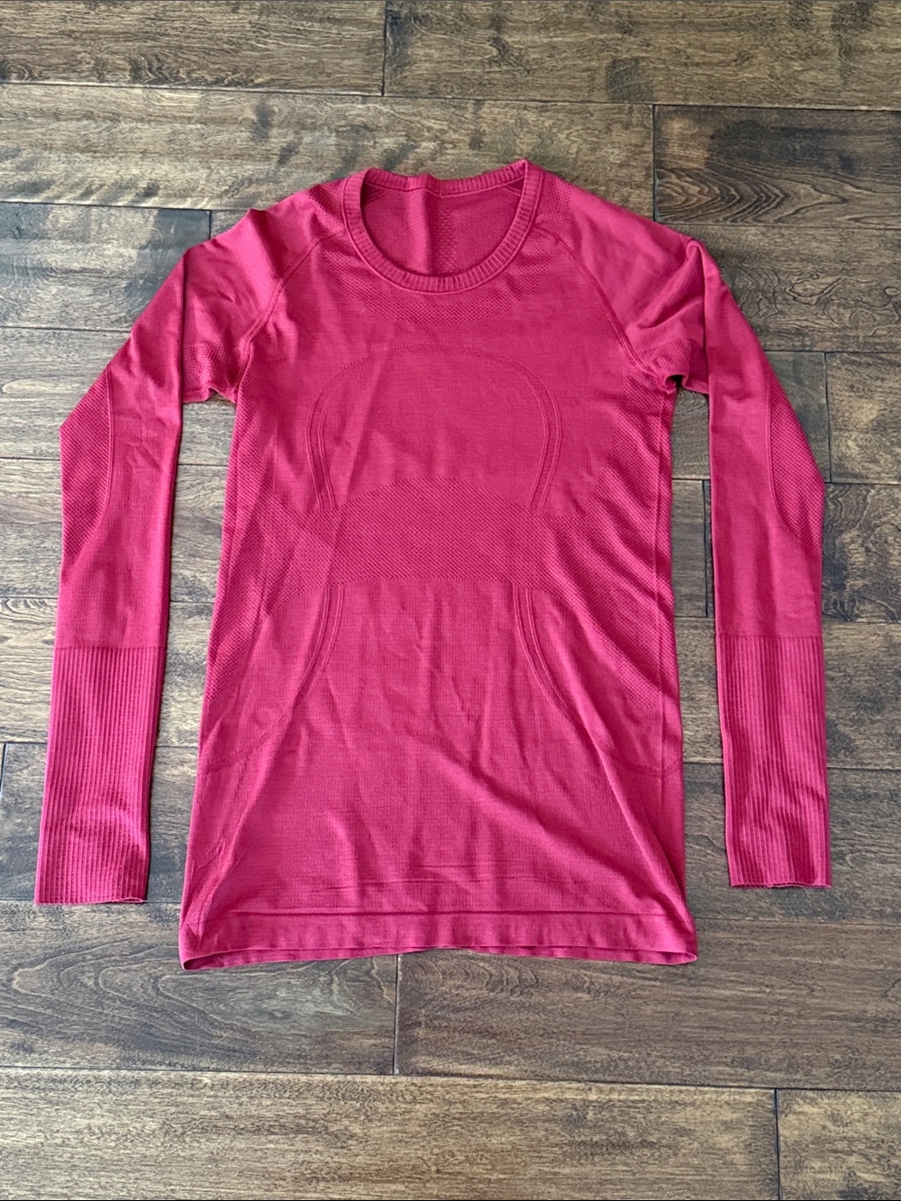 lululemon athletica Swiftly Tech Long-Sleeve Shirt 2.0 Hip Length